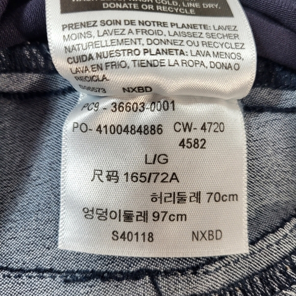 Signature Levi Strauss Maternity Skinny Jeans - Picture 7 of 9